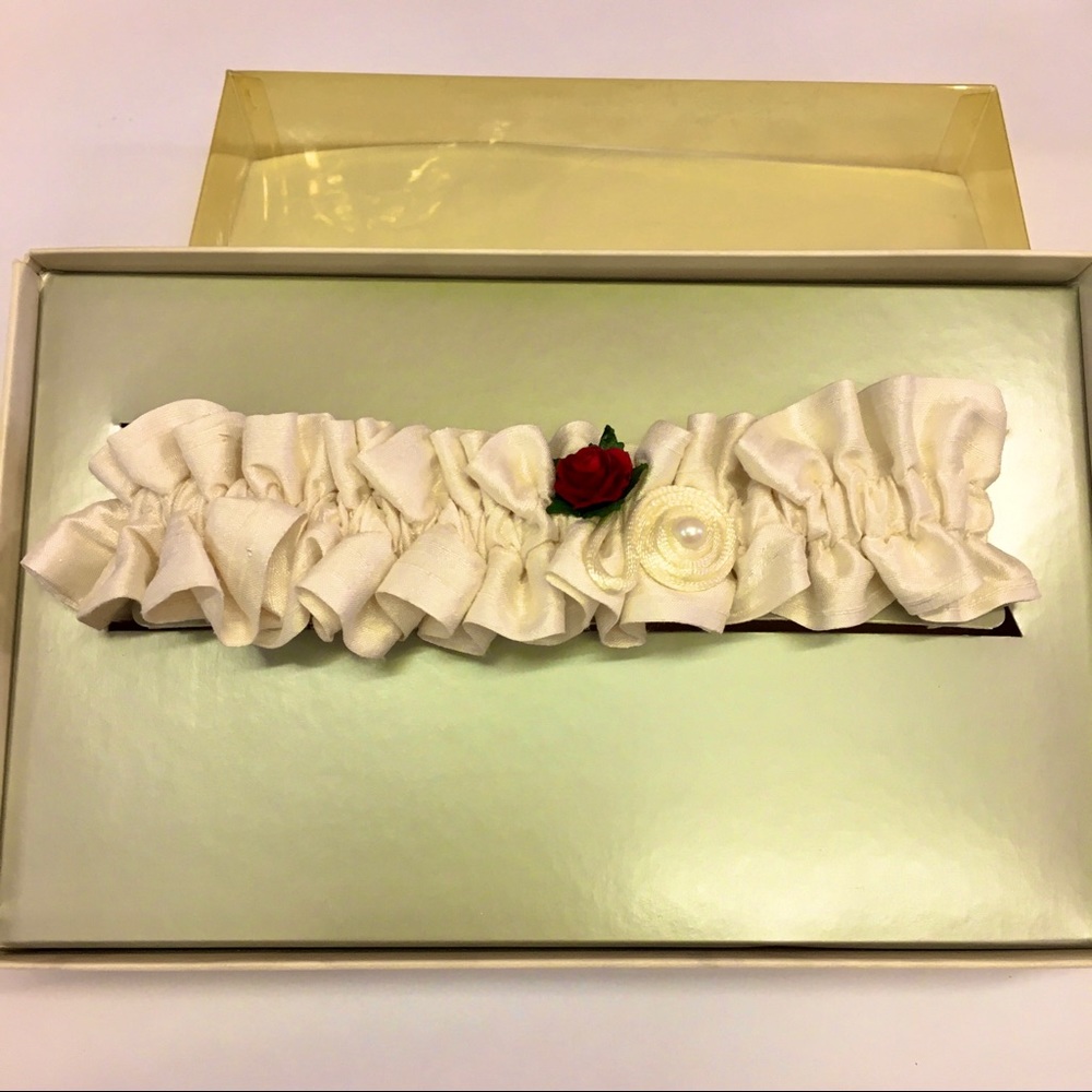 Flower of Love Garter